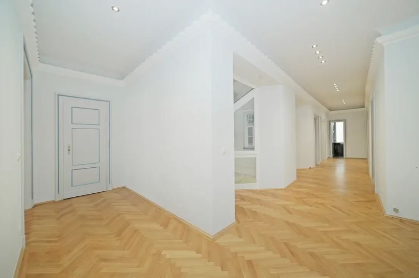 Stock Real Estate GmbH - Immobilienangebot - 80331 München - Altstadt-Lehel - Büro / Praxis / Ausstellungsräume