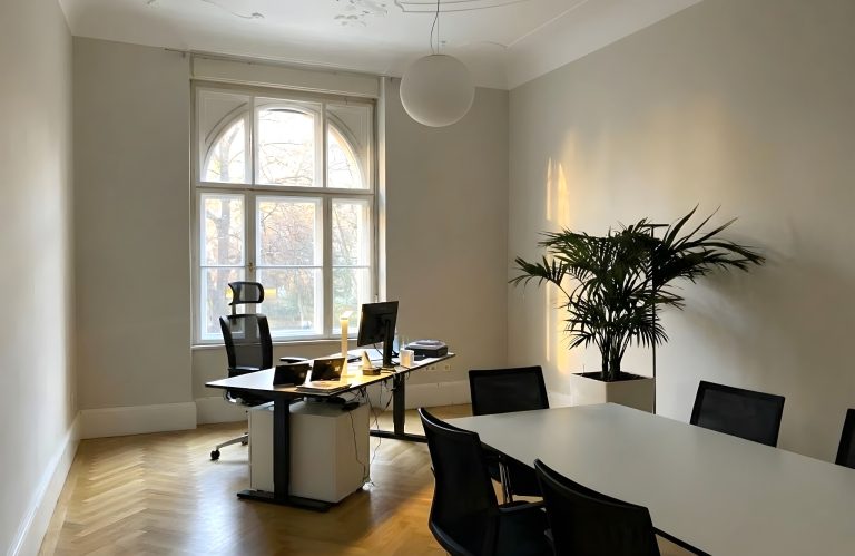 STOCK REAL ESTATE GMBH - Immobilienangebot - 80538 München - Altstadt-Lehel - Büro - Altbaujuwel im Lehel