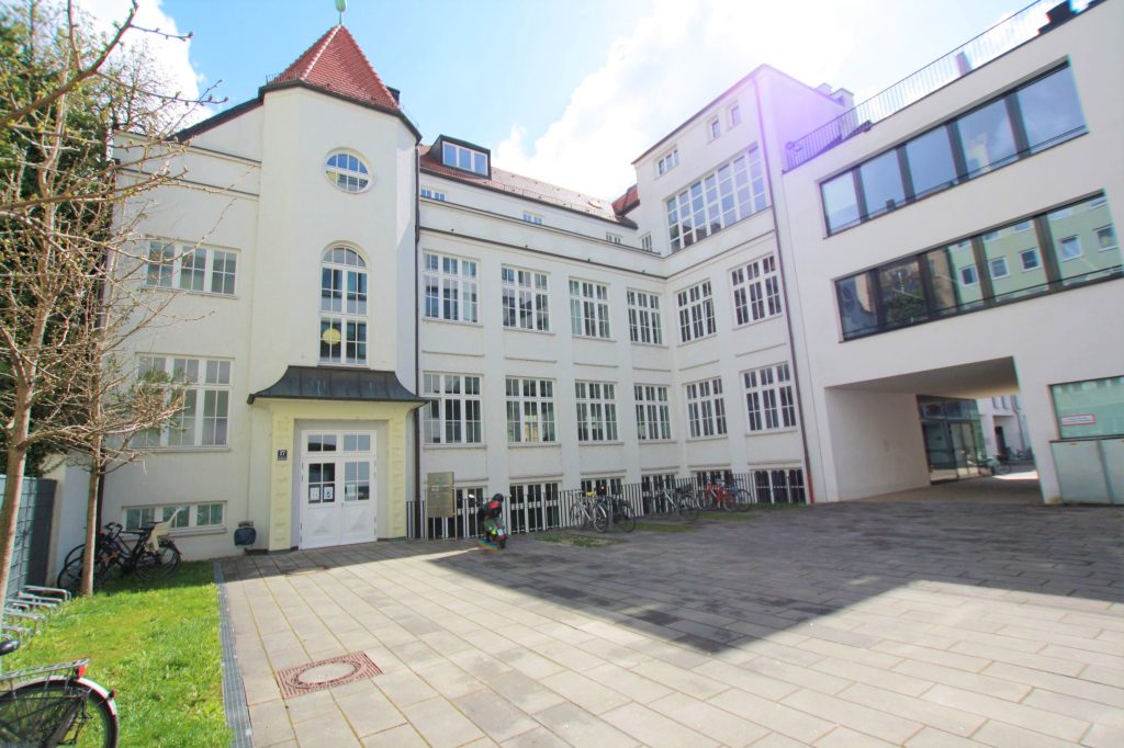 STOCK REAL ESTATE GMBH - Immobilienangebot - 80336 München - Ludwigsvorstadt-Isarvorstadt - Büro - ATELIERGEBÄUDE | BRAINFACTORY
