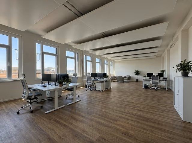 STOCK REAL ESTATE GMBH - Immobilienangebot - 80809 München - Milbertshofen-Am Hart - Büro - Bentley-Tower